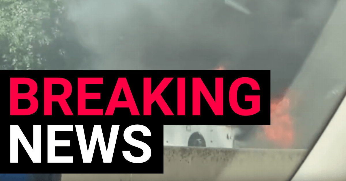 Drivers told to avoid M25 after fire breaks out on coach