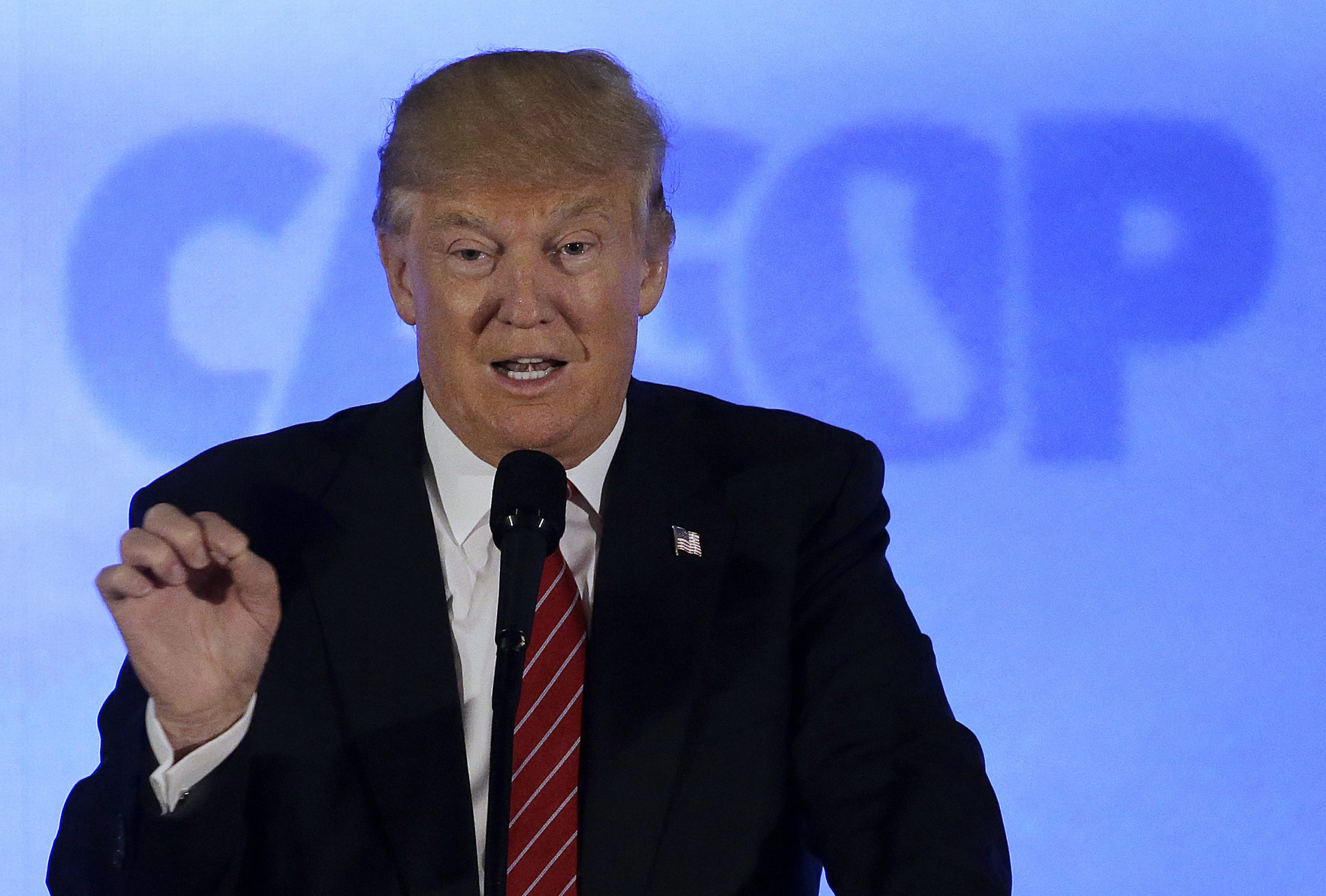 Trump: Israel should ‘keep moving forward’ with settlements