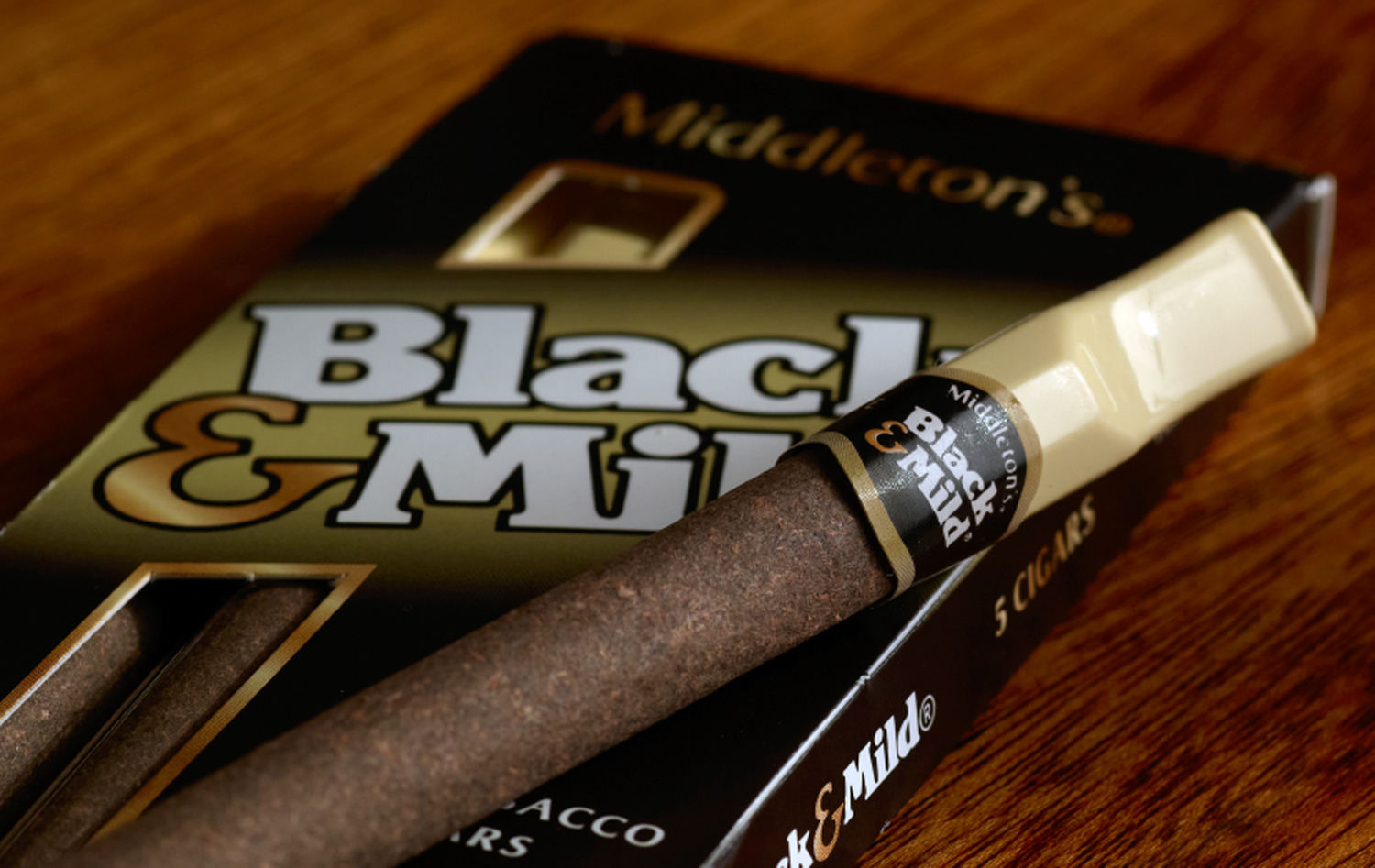 FDA rules may jeopardize Black & Mild cigar name