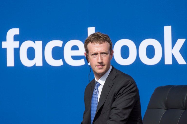 Afternoon Links: The Panelization of News, Mark Zuckerberg is Sorry, and a Promotions Diet
