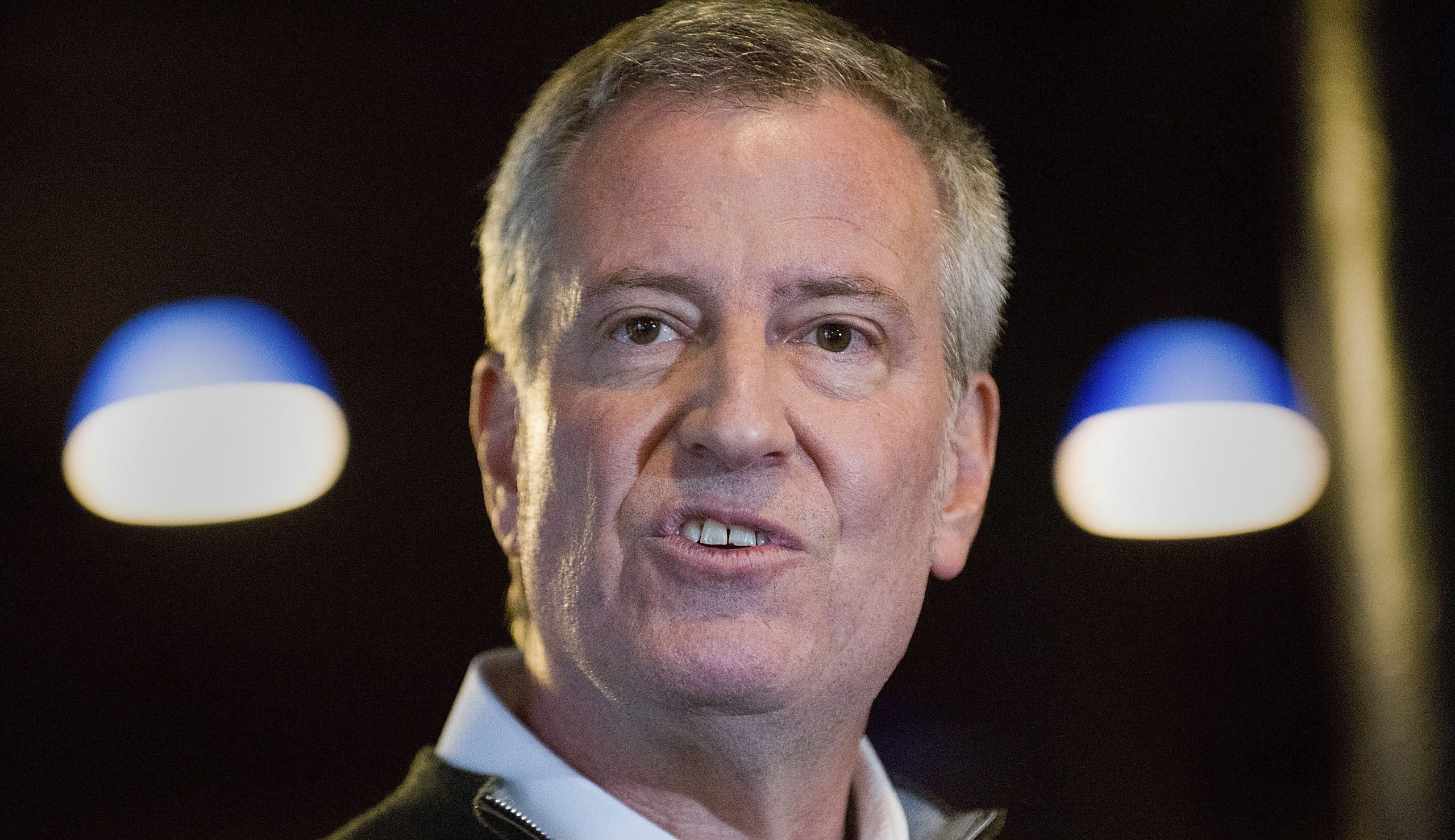 Bill de Blasio directly contradicts CDC coronavirus advice during call with constituent