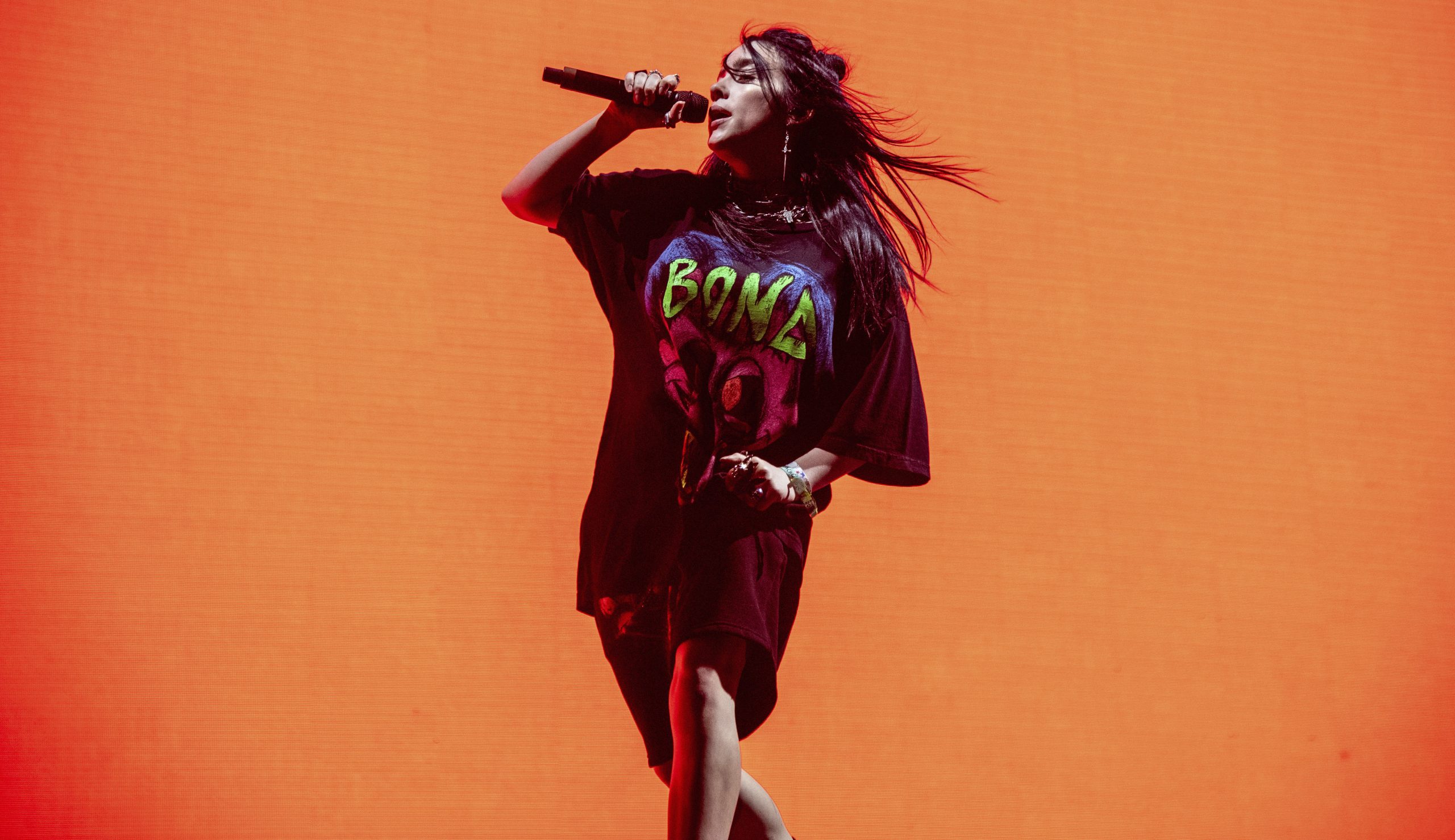 What has the internet done to Billie Eilish?