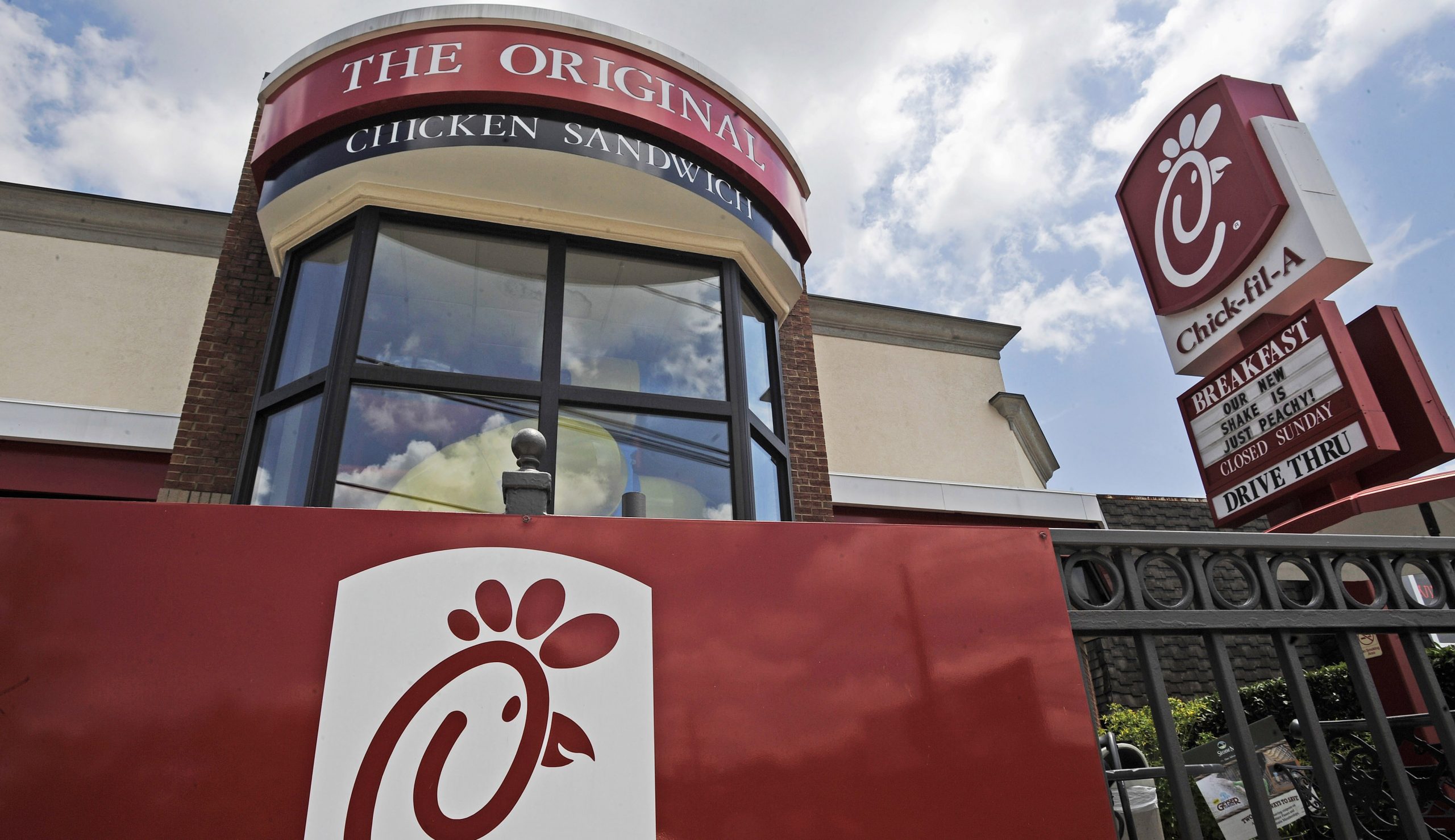 Chick-fil-A store implements three-day workweek and achieves 100% employee retention