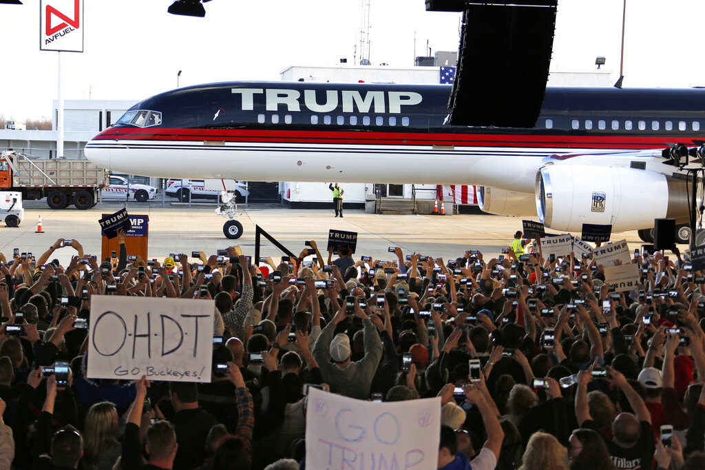 Trump Force One back on the move