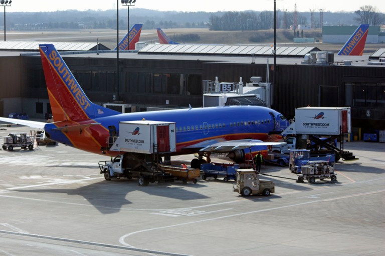 BWI beats out Dulles for most passengers in 2012