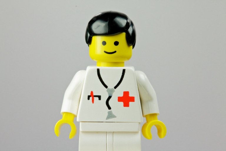 Fact Check: Does a New Law Allow Atheist Doctors to Refuse Care to Religious Patients?