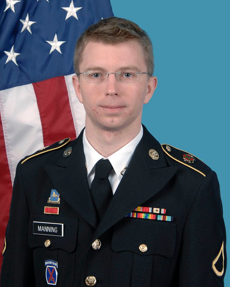 Obama Commutes Sentence of Chelsea Manning, Whose Leak Aided Bin Laden