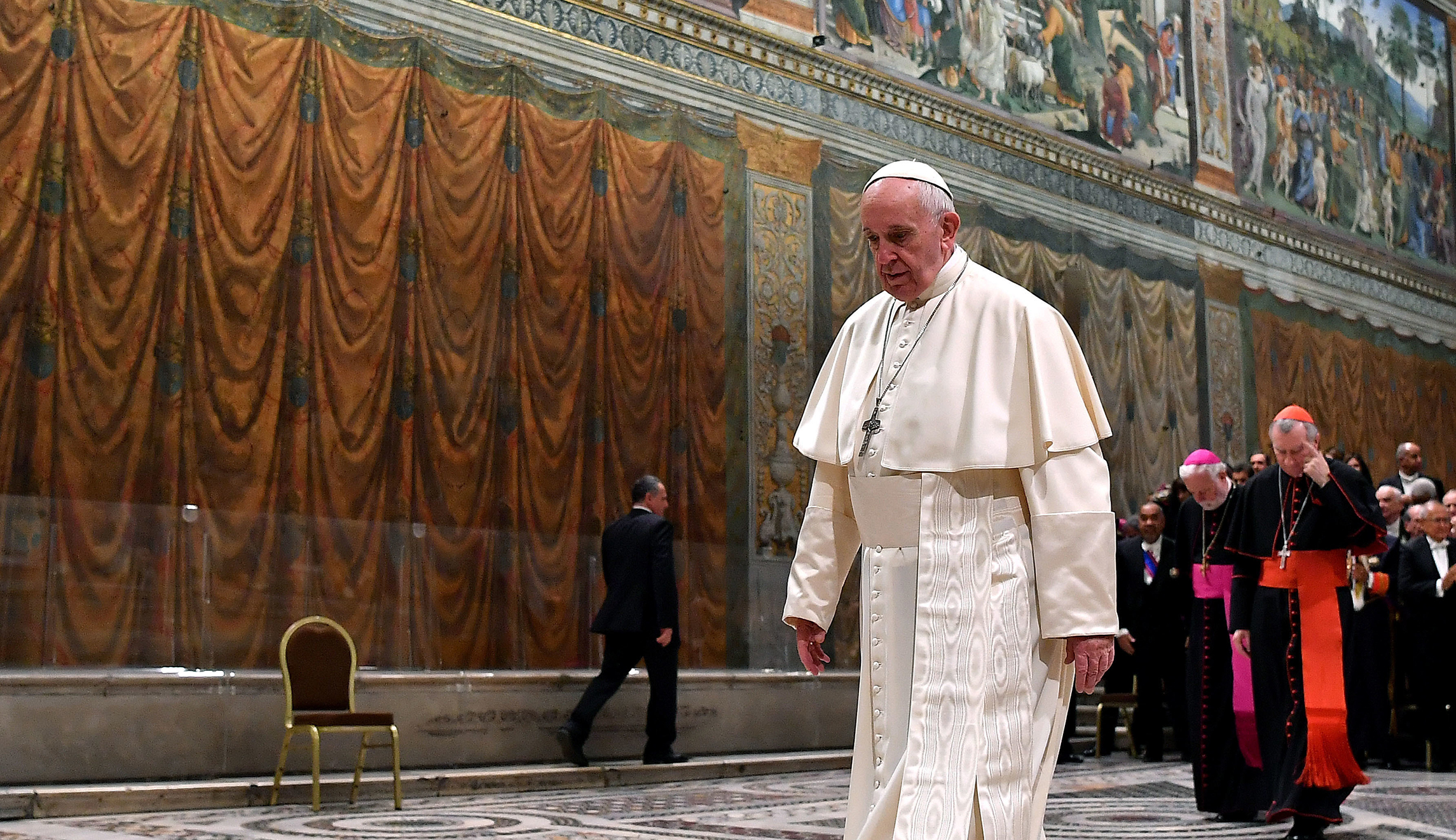 Vatican dismisses pressure to ban Communion for abortion-supporting Catholics