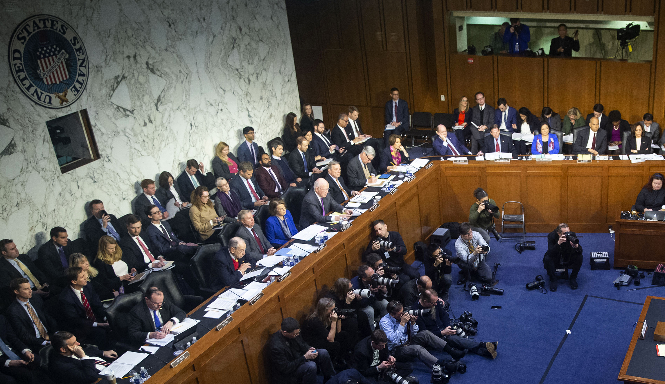 Senate panel OKs 44 Trump judicial nominees