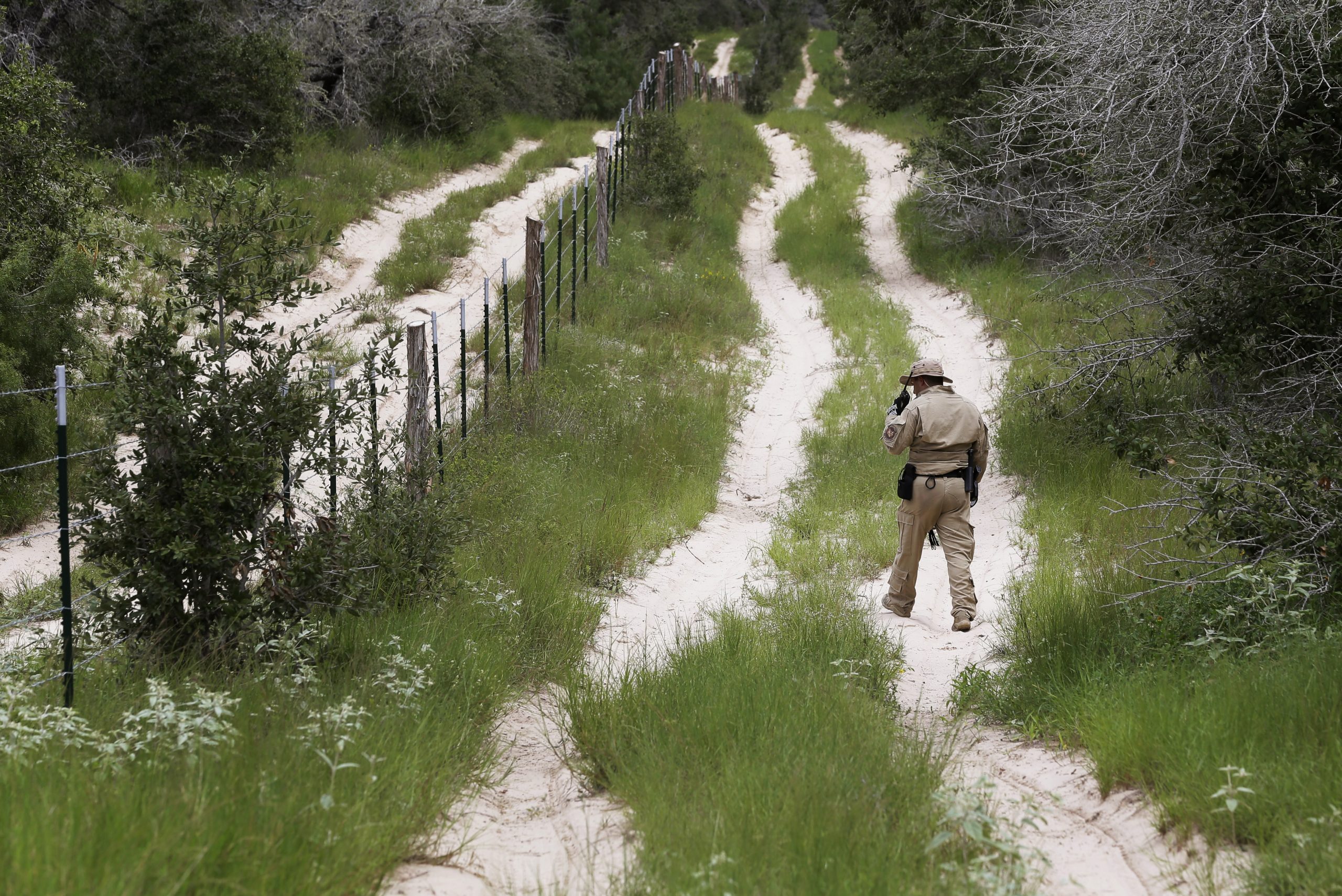 Deportations down 20 percent, fewest since 2007