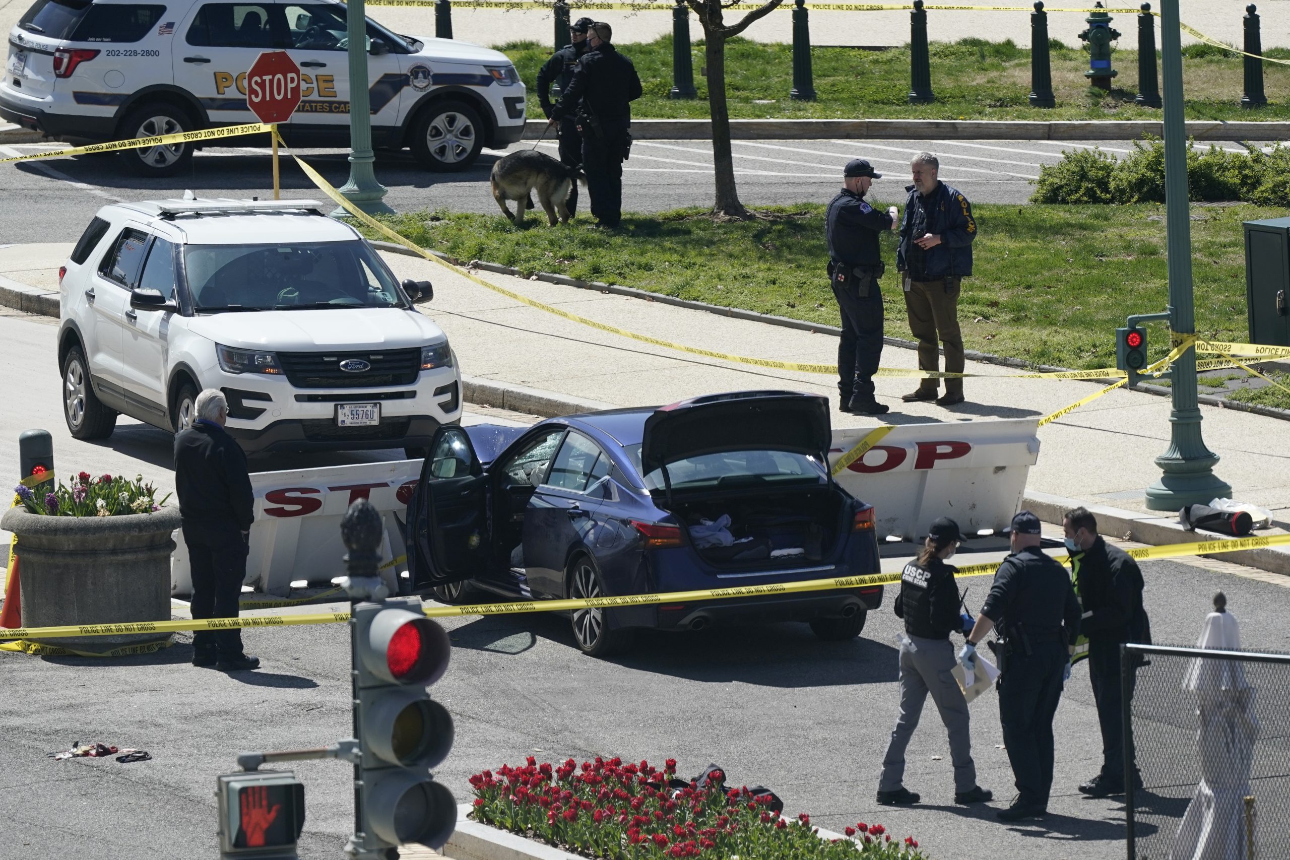 Capitol officer killed after being rammed by driver; suspect shot dead by police