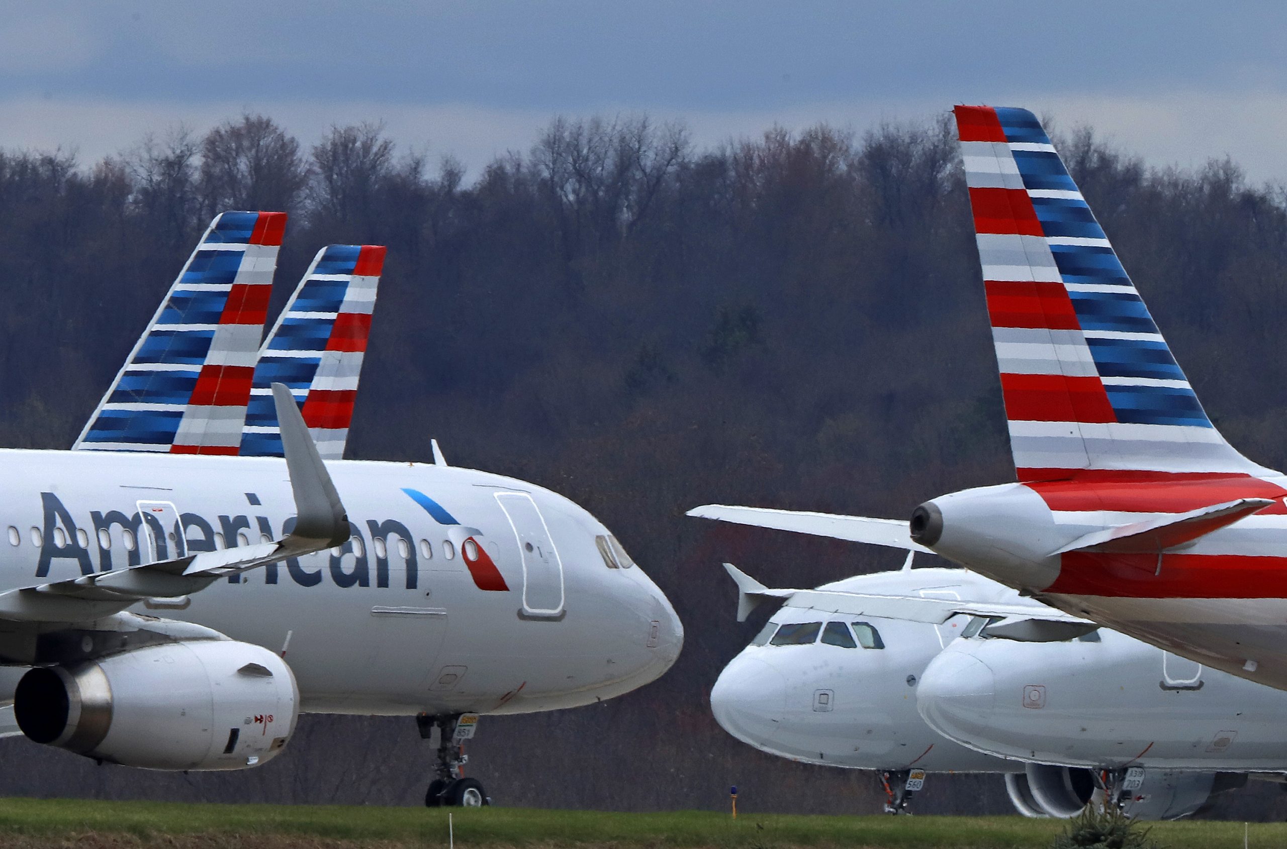 FAA forced to ground flights due to system outages