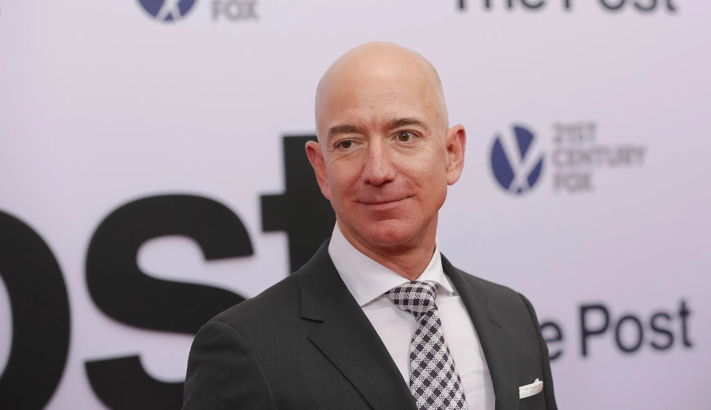 Jeff Bezos stepping down as Amazon CEO