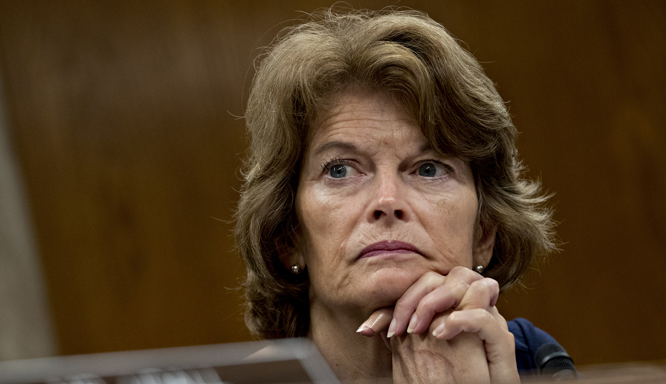 Trump says he’s going to campaign against ‘disloyal’ Murkowski