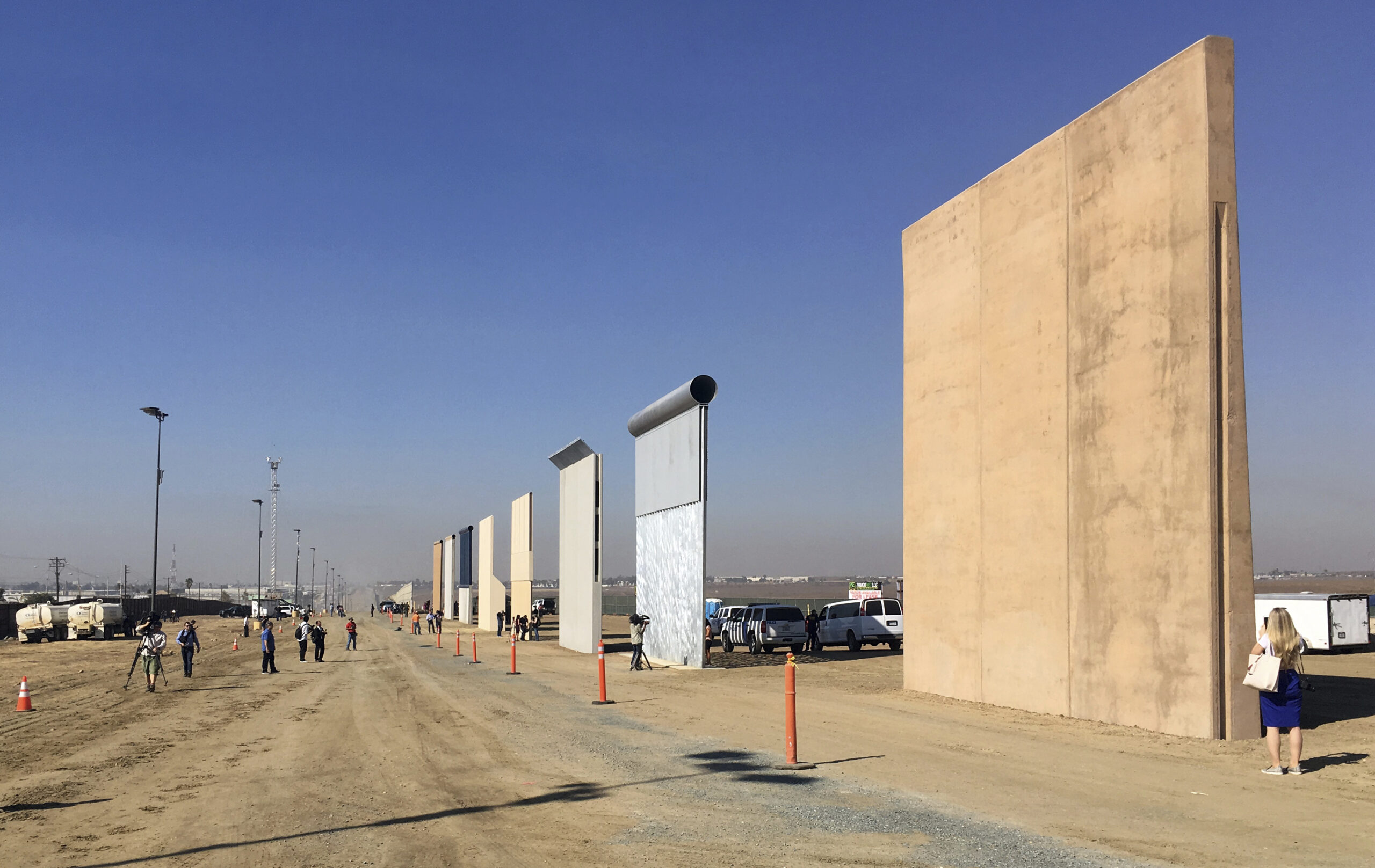 Trump’s 2018 immigration plan: Overhaul the system and build the border wall
