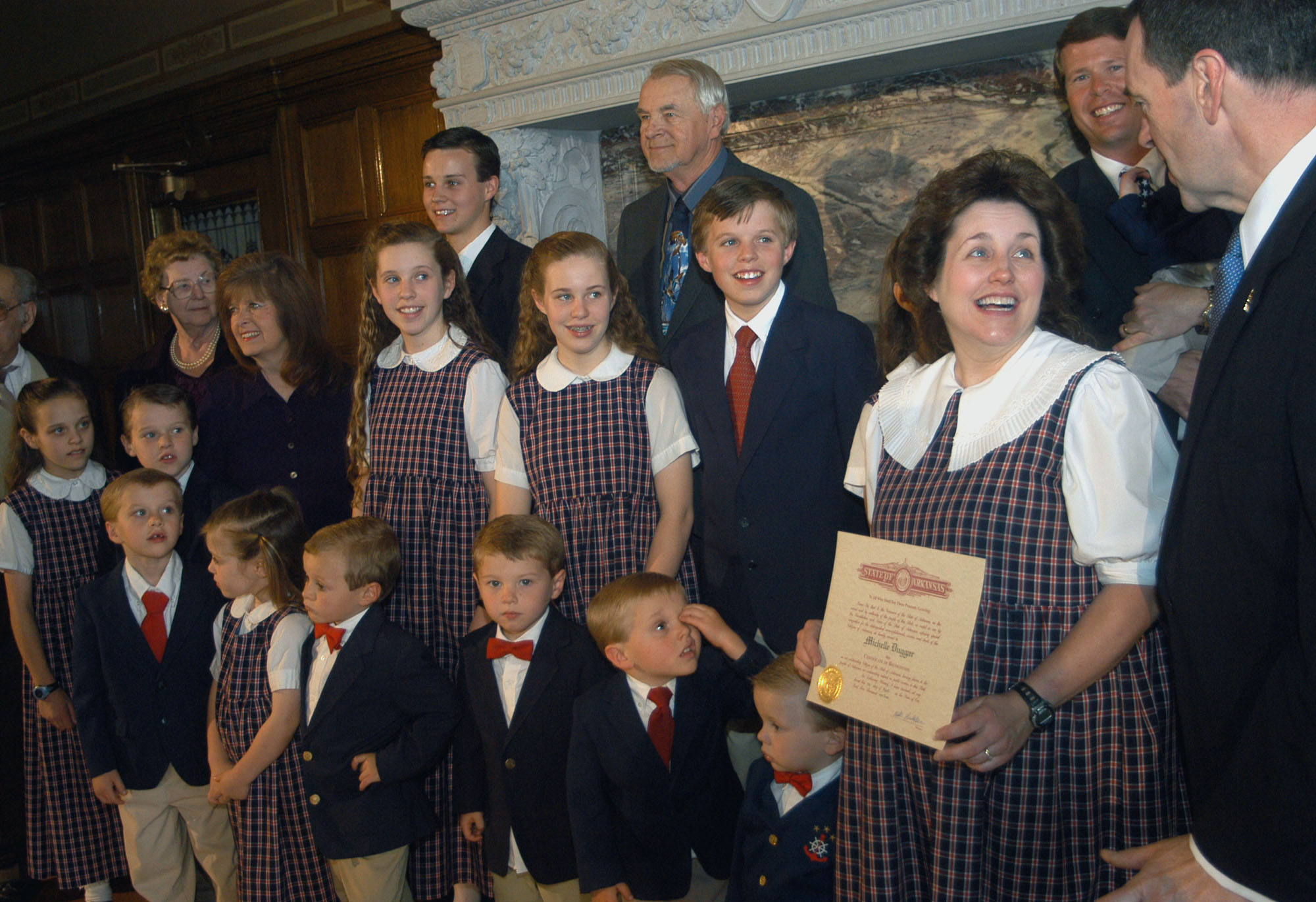Why Huckabee defends the Duggars