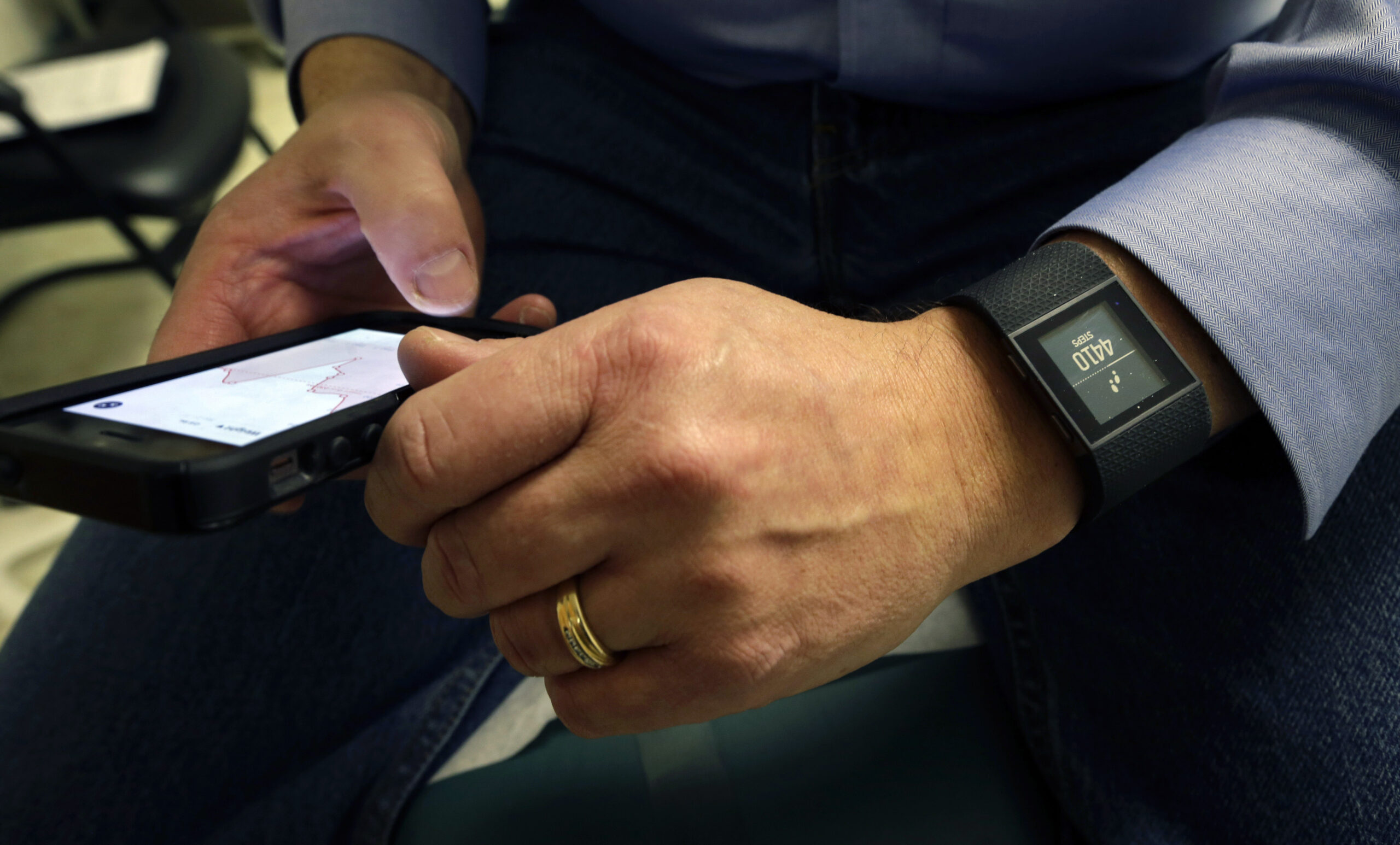 Fitbit and its kin struggle with data privacy, long-term use