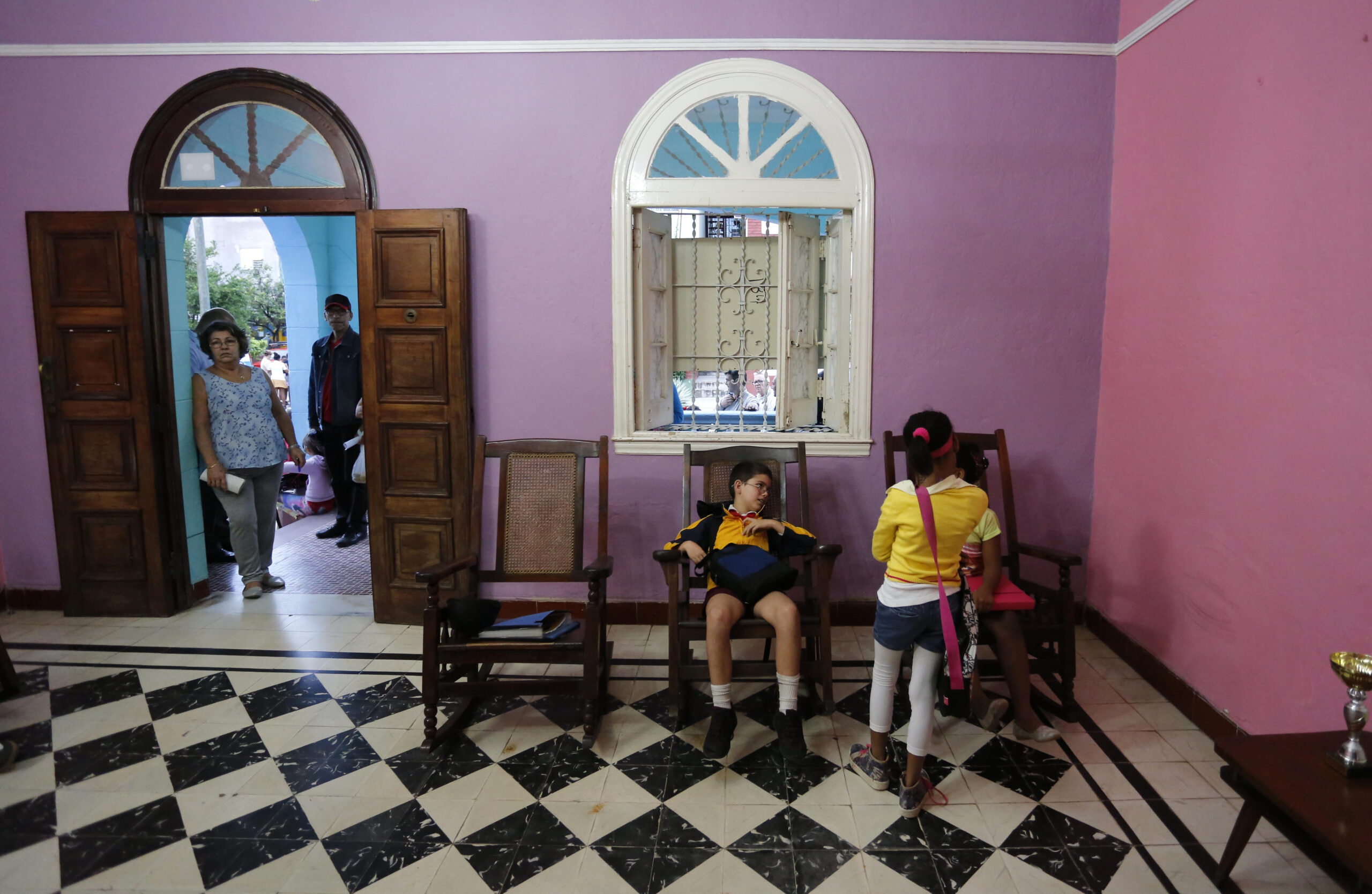 Study: Religious private schools do better than secular ones
