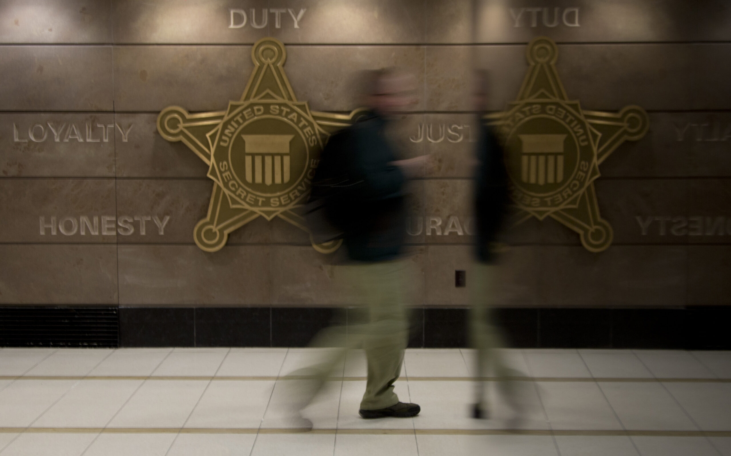 Cyber cops: Target hackers may take years to find