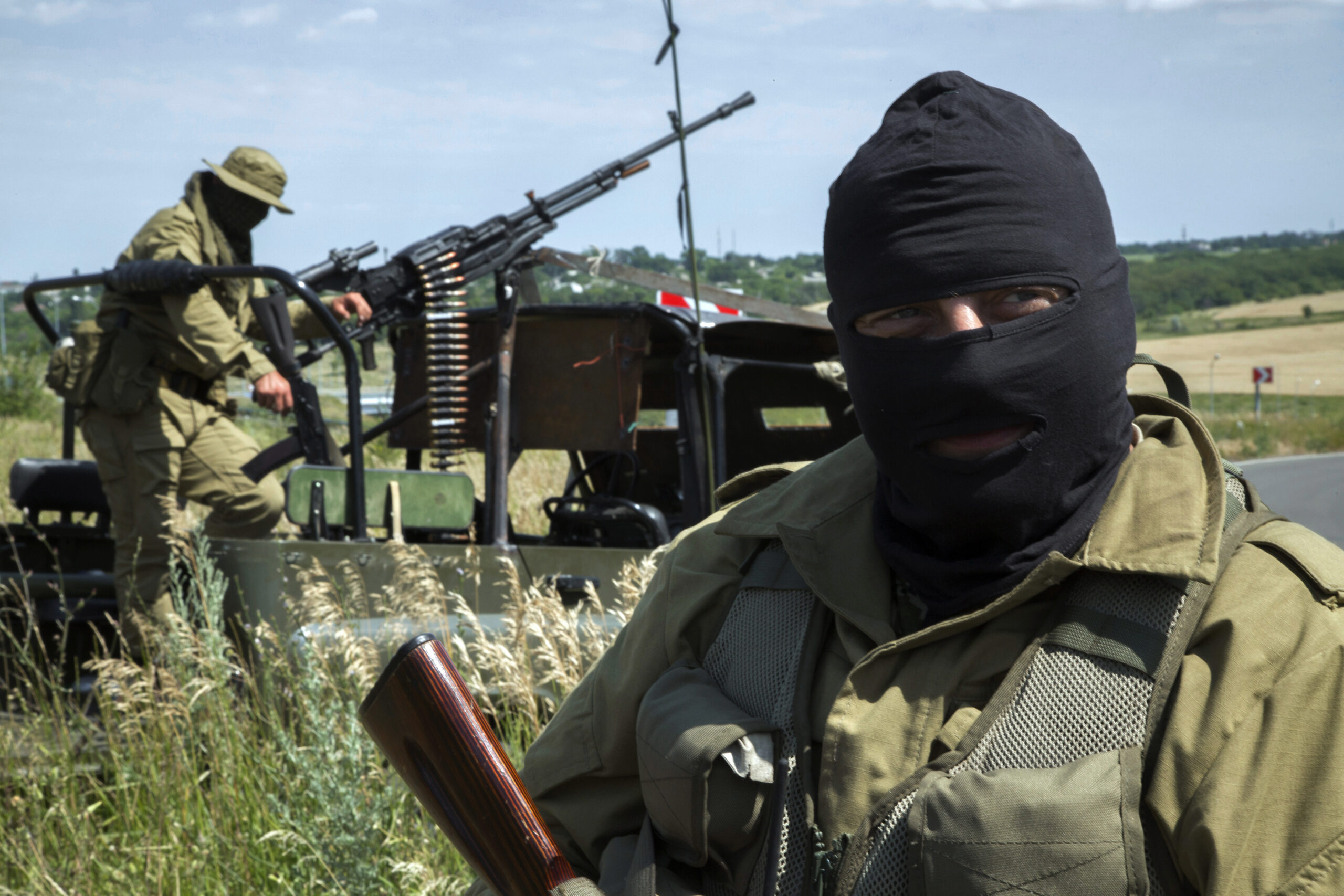 Foreign ministers agree on Ukraine cease-fire path