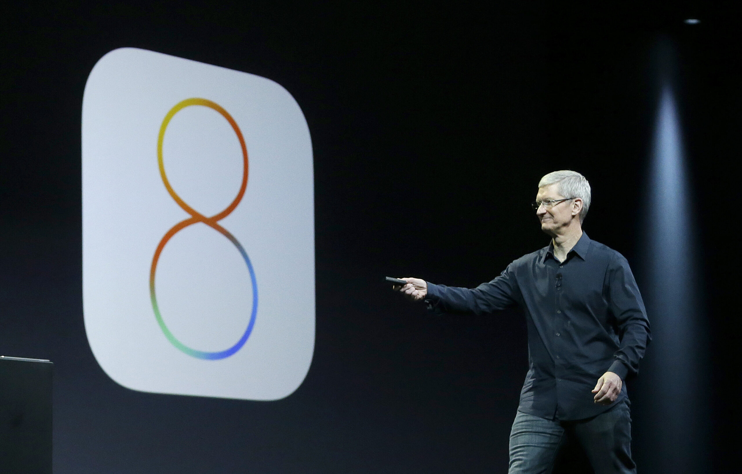 Apple’s response to iPhone glitches is key