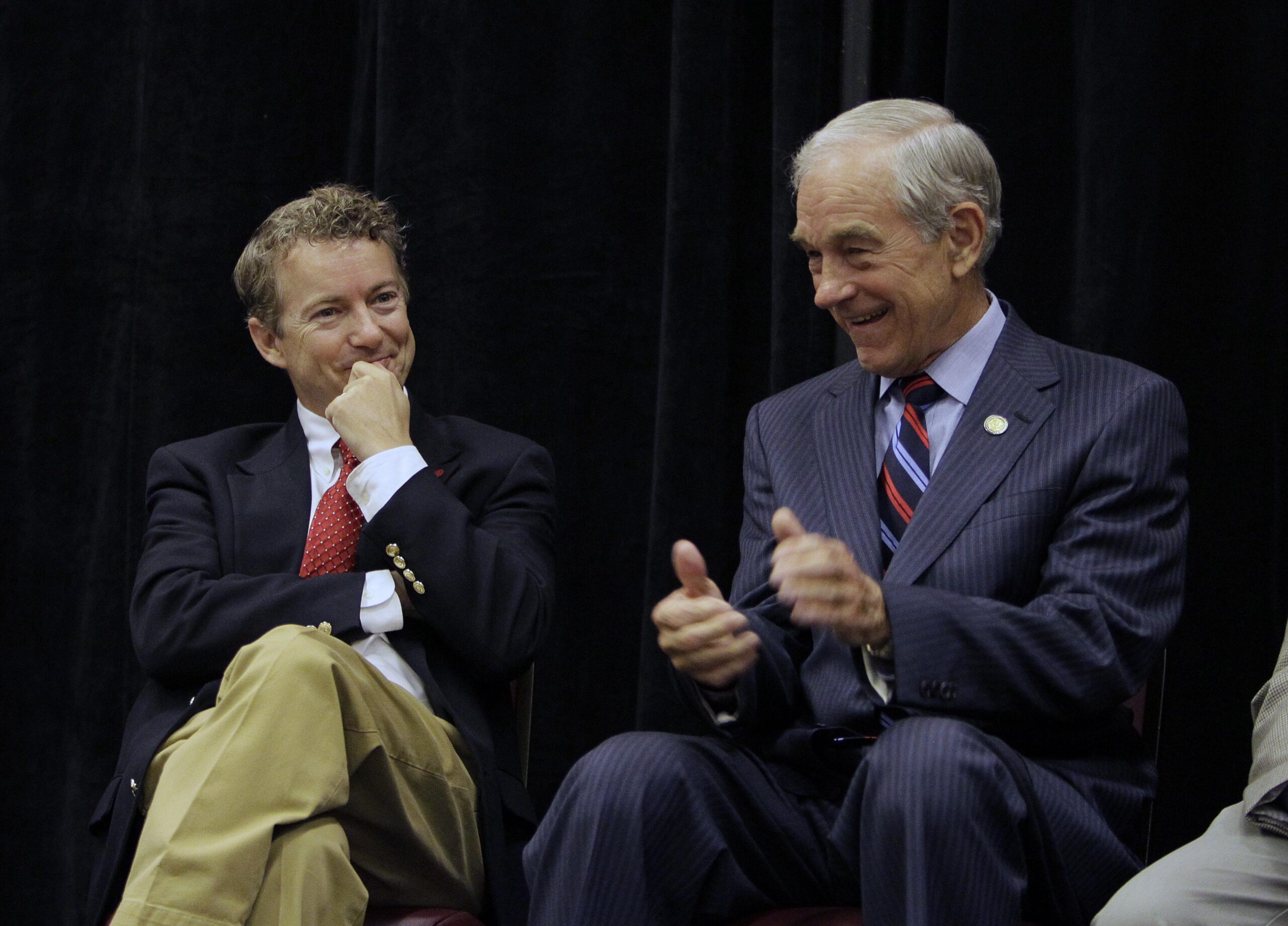 Nevada keeps caucuses as deadline passes