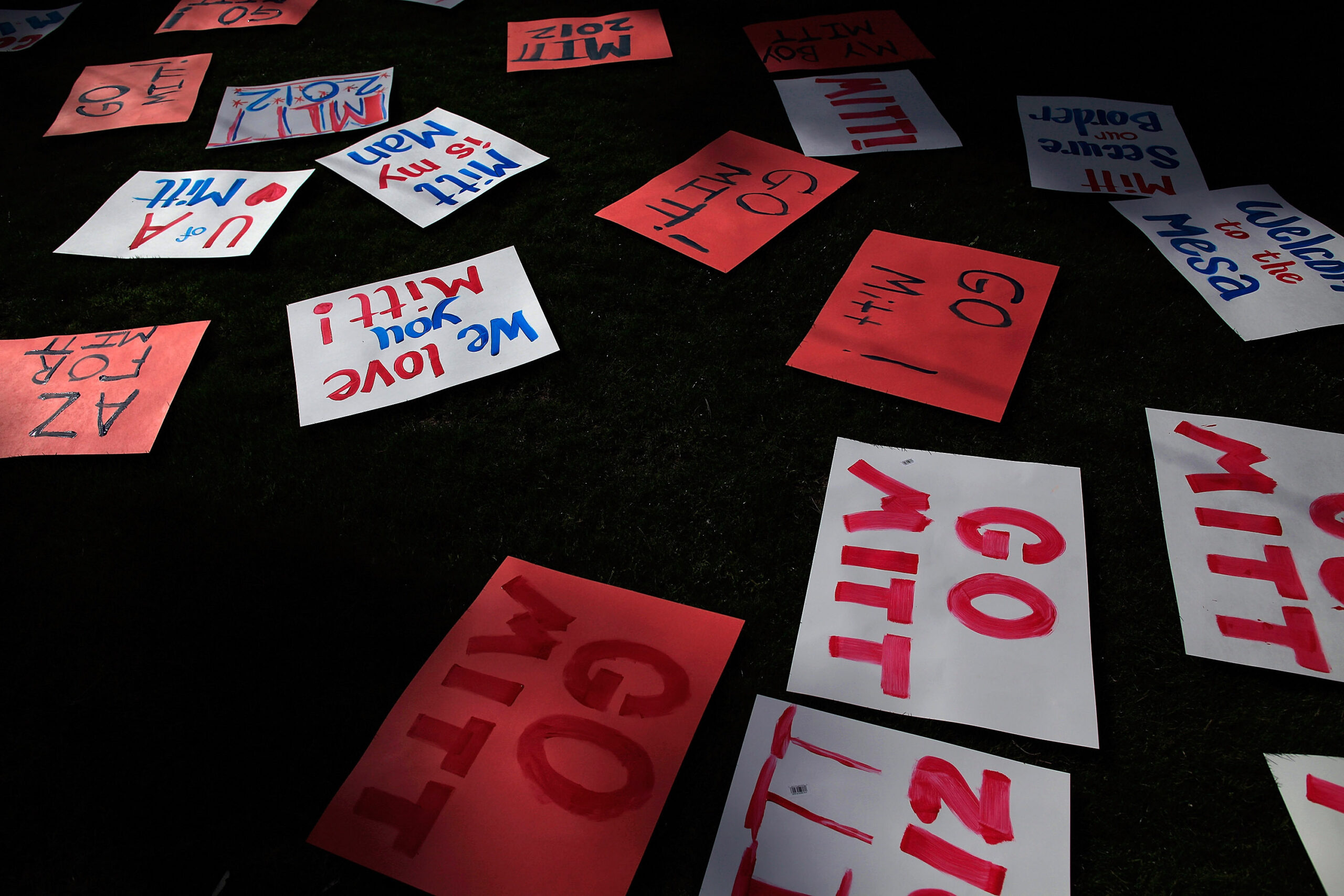 Beyond the ad wars, a grassroots campaign