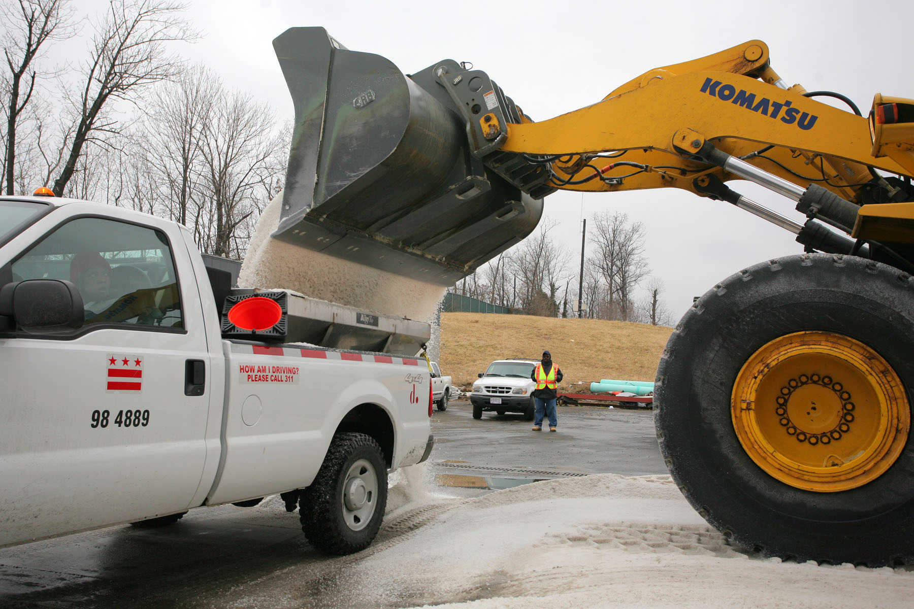Winter storm bears down on D.C. area