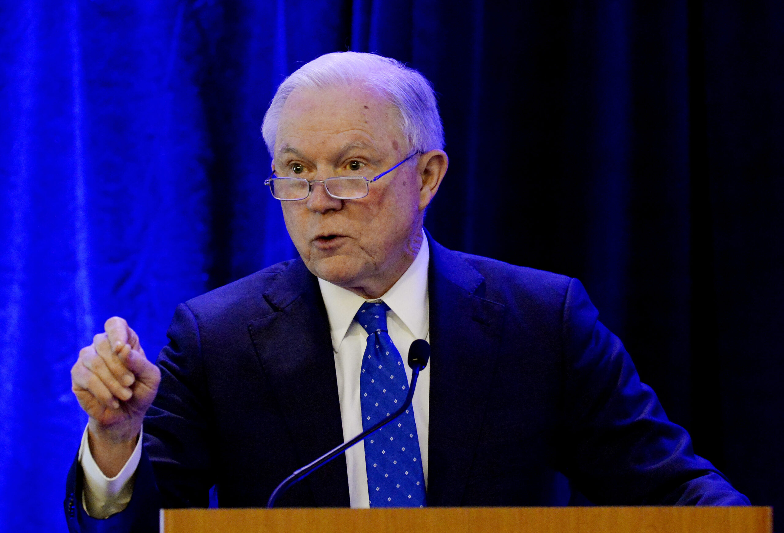 Jeff Sessions condemns attempted pipe bomb attacks
