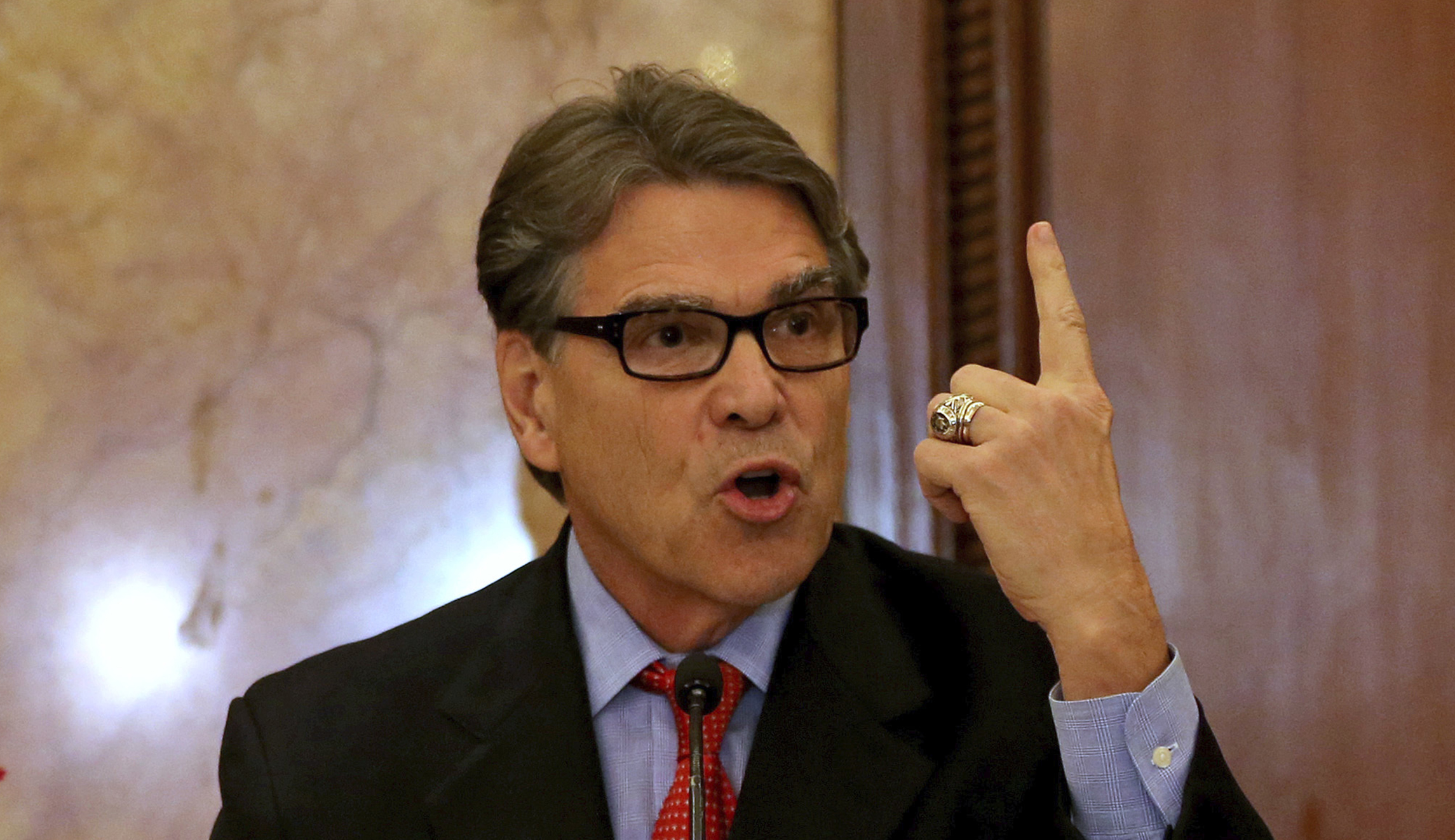 Perry warns Northeast states opposing pipelines will face ‘reckoning’