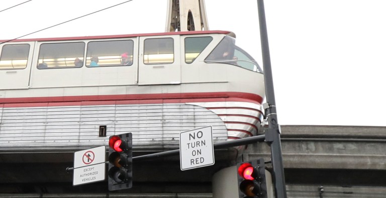 Graffiti artist killed by monorail while vandalizing Seattle building