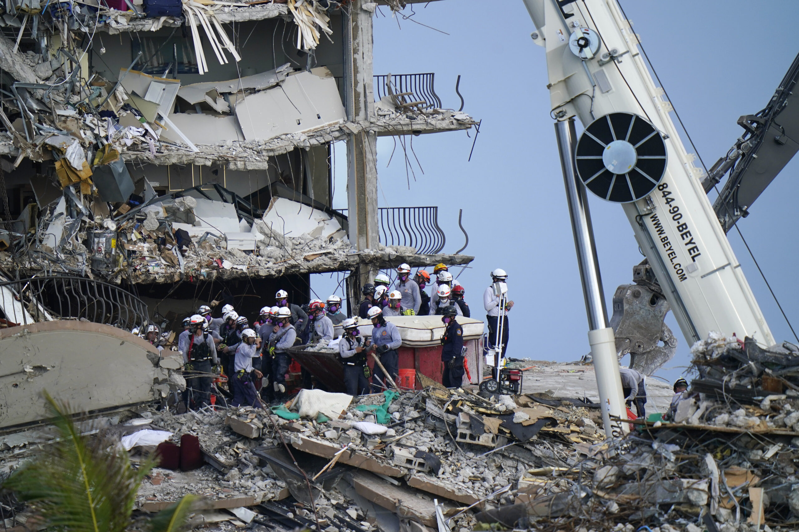 Death toll elevated to 10 at partially collapsed Surfside condos as rescue efforts ‘will continue to increase’