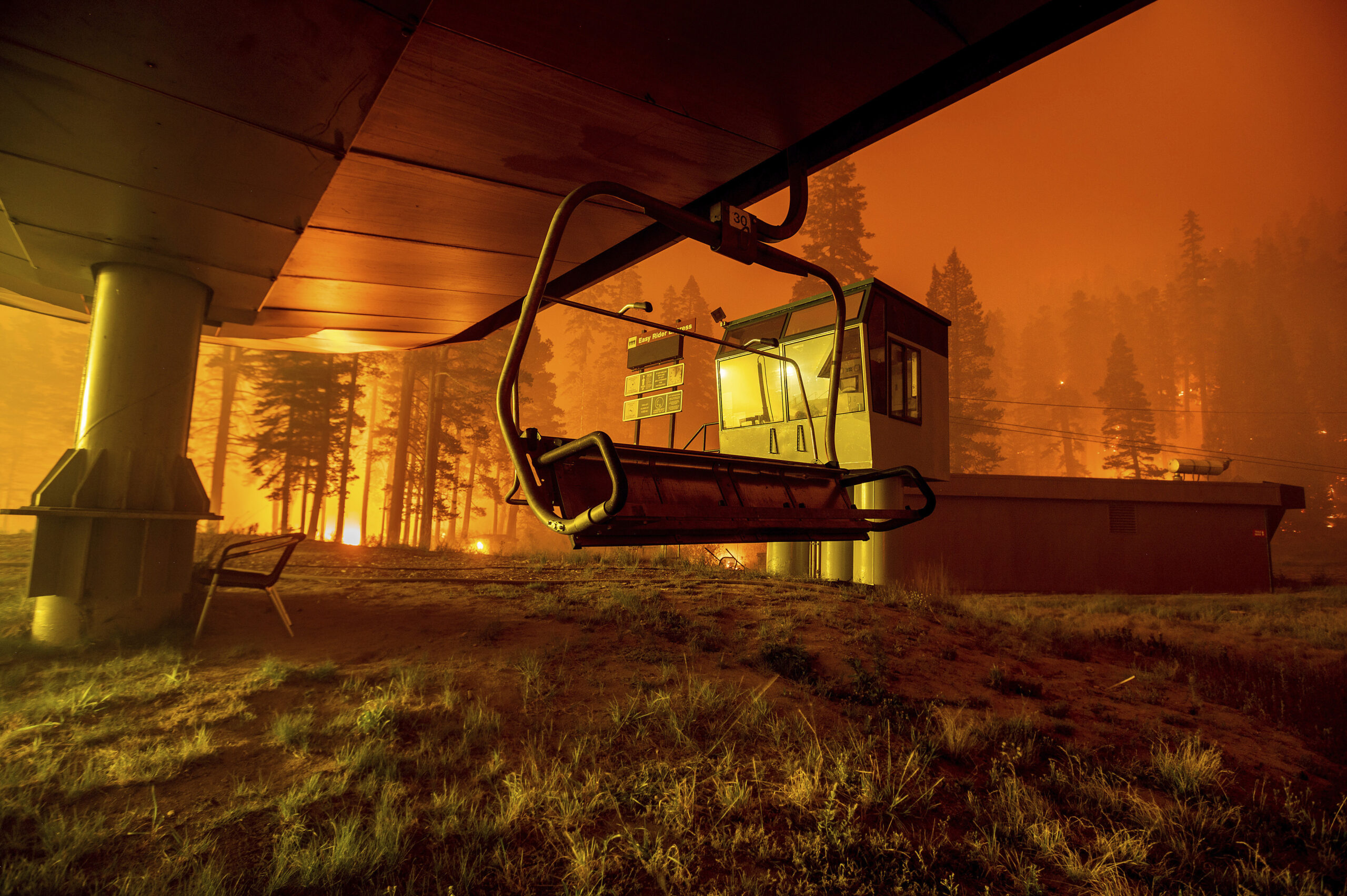 Evacuations ordered in South Lake Tahoe as Caldor fire expands