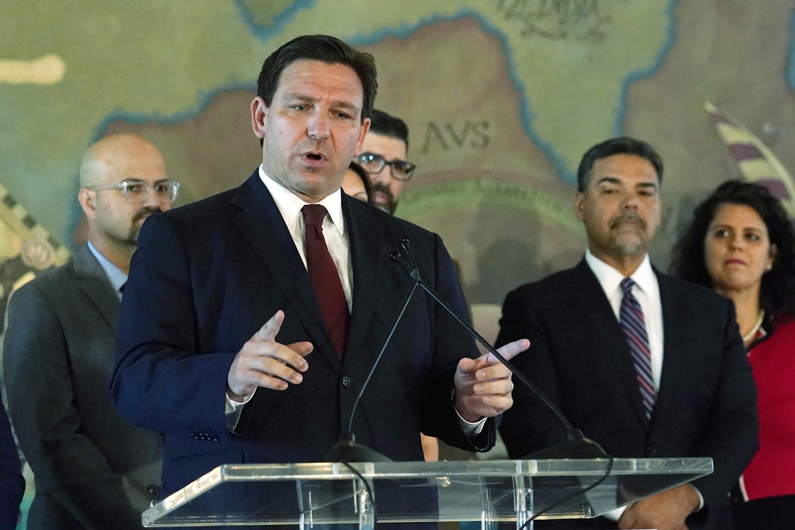 Judge to strike down DeSantis’s preferred congressional map as unconstitutional
