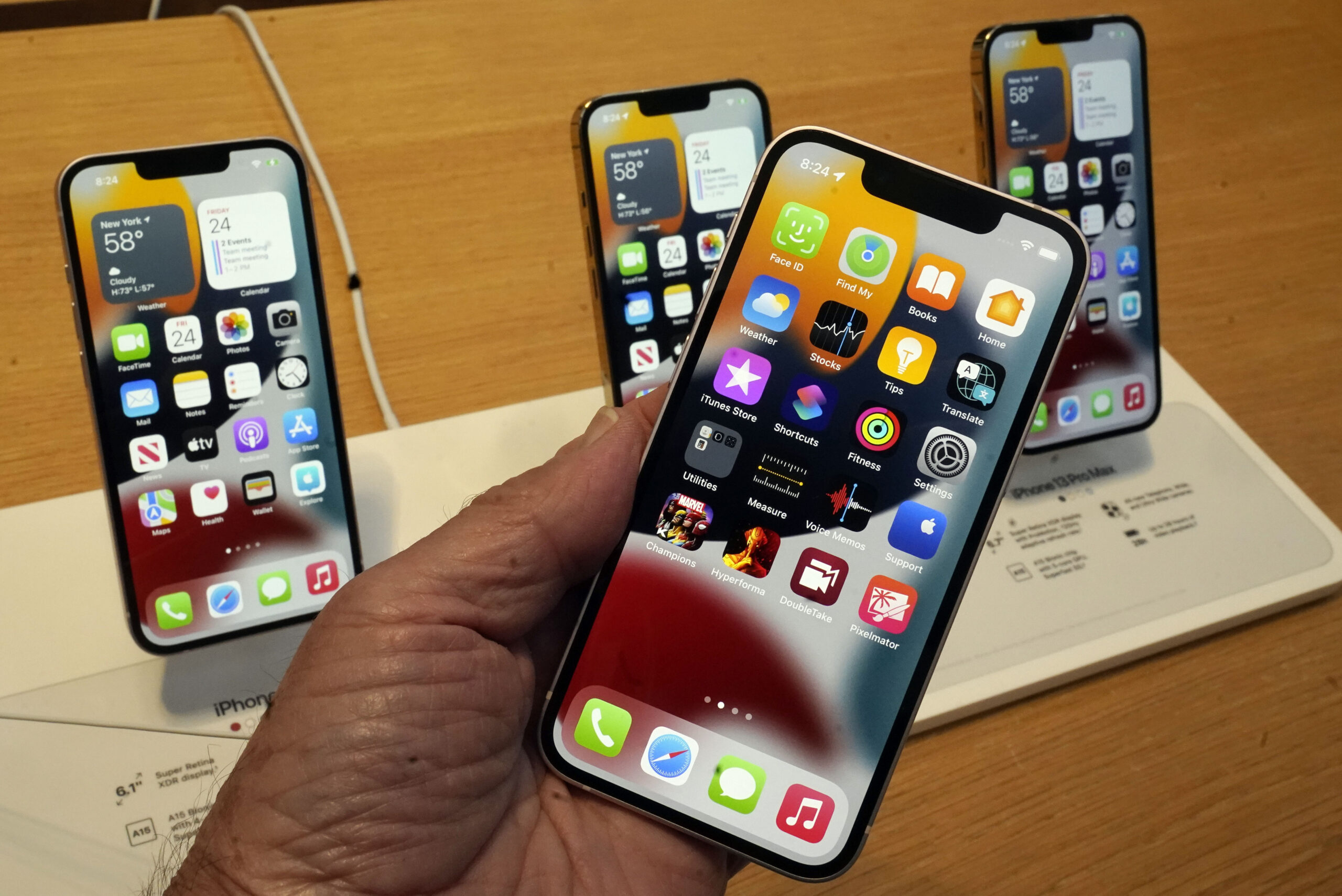 Apple’s latest update allows iPhone users to edit and unsend texts