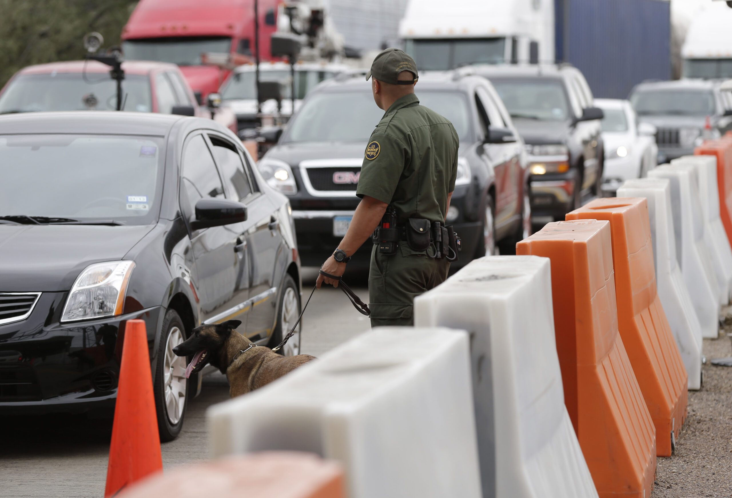 Patrolmen without borders