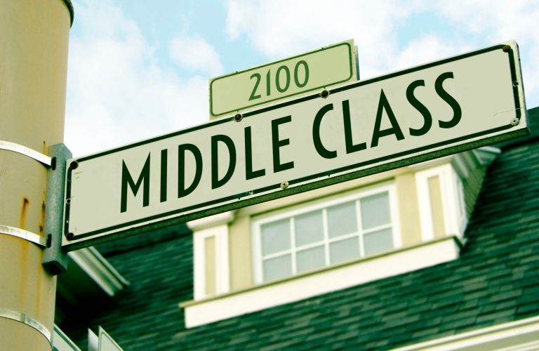 Growth starts with investment and ends with consumer spending. Obama doesn't get this. (iStock Photo)