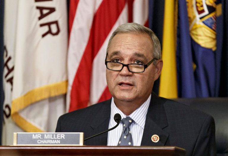 Veterans' Affairs said no one will be seriously disciplined for $1 billion in waste. (AP Photo/J. Scott Applewhite, File)