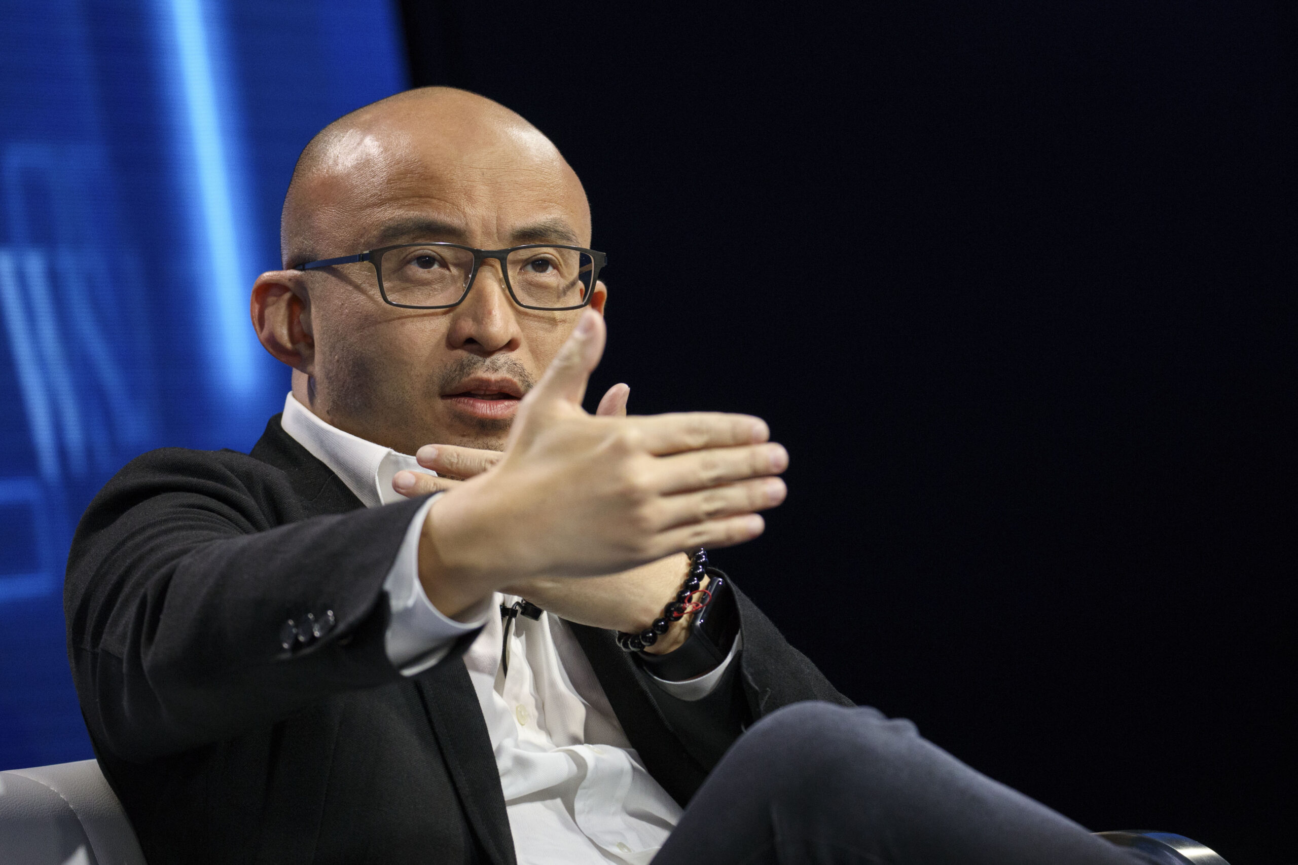 Chinese billionaire banker Bao Fan reported missing