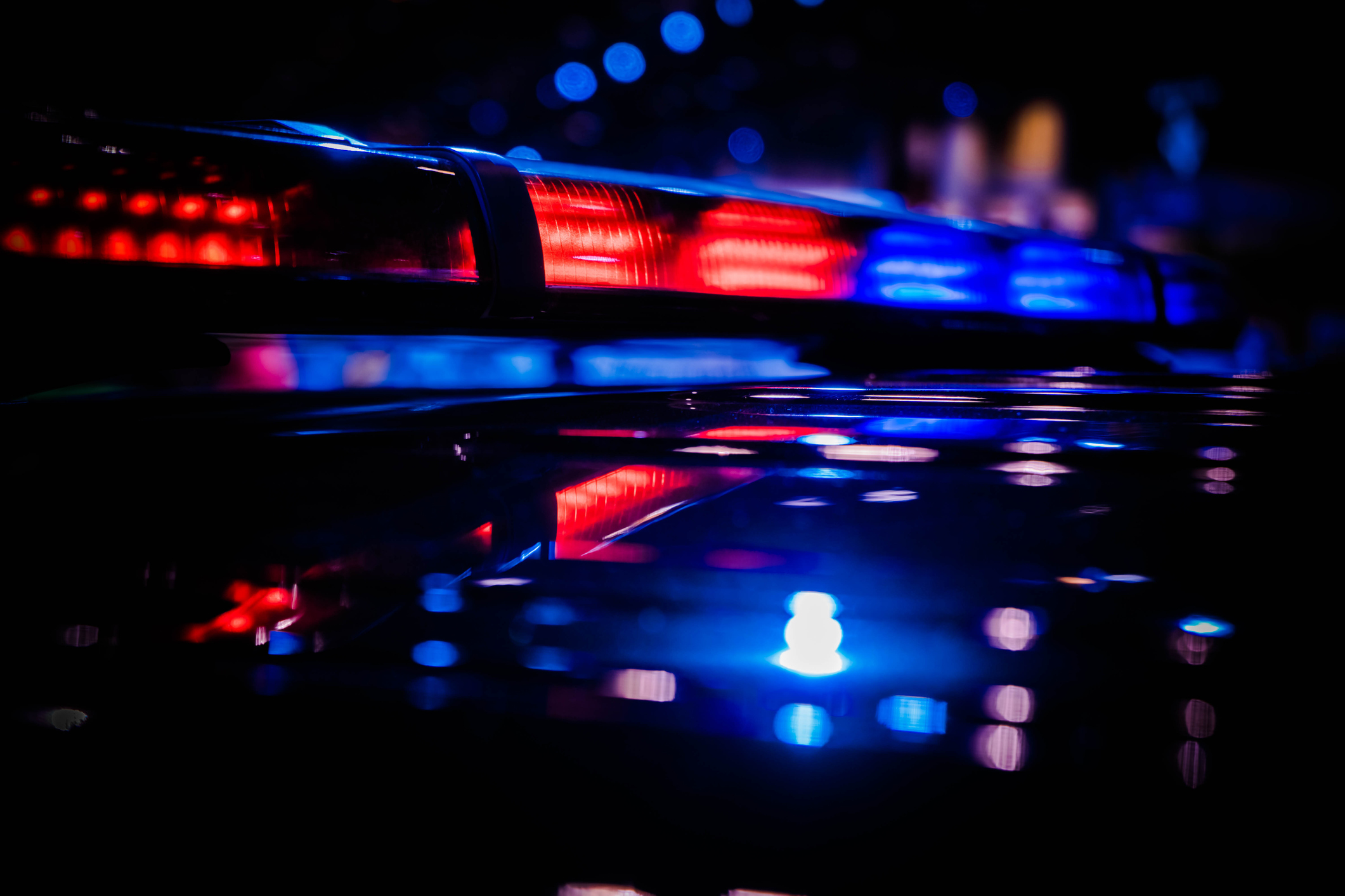Four-vehicle crash kills three in Illinois
