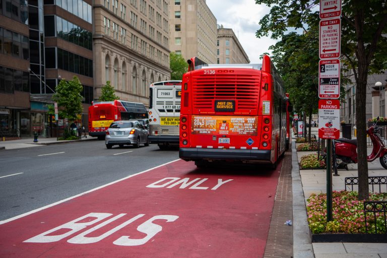 DC will begin fining drivers for using bus lanes