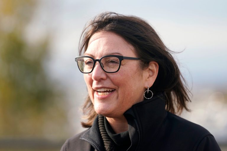Top DCCC fundraiser lobbied for Chinese military-tied company on Pentagon blacklist