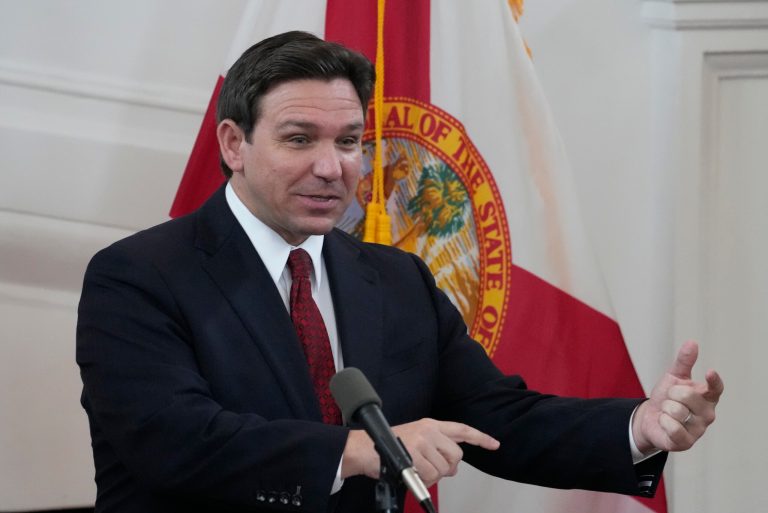 Florida bans local heat requirements for workers in effort to protect economy