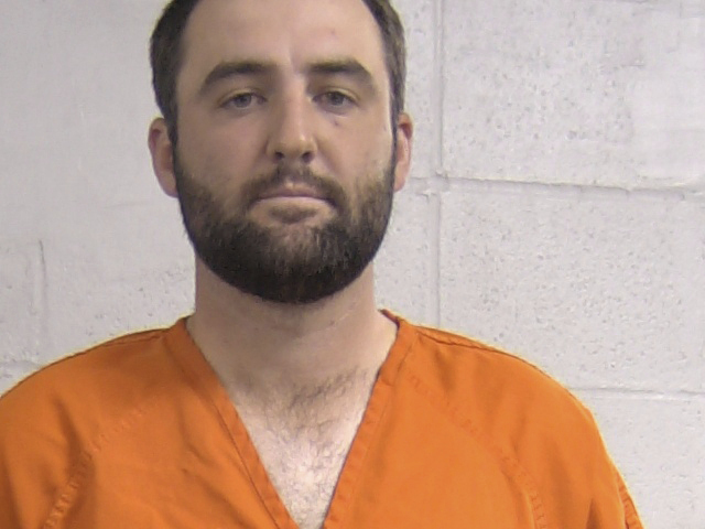 Louisville officer who arrested Scottie Scheffler previously suspended for driving ‘donuts’ in business parking lot