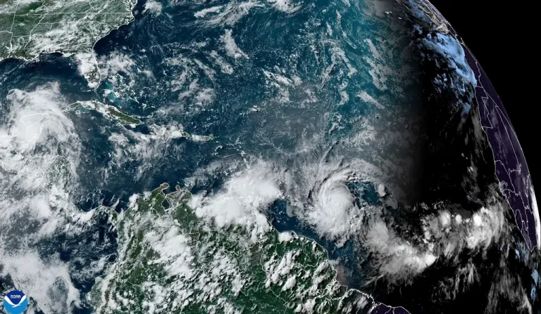 Beryl strengthens into hurricane in Atlantic