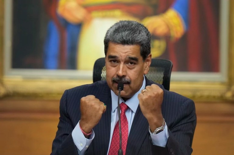 Christmas in Venezuela begins following Maduro decree