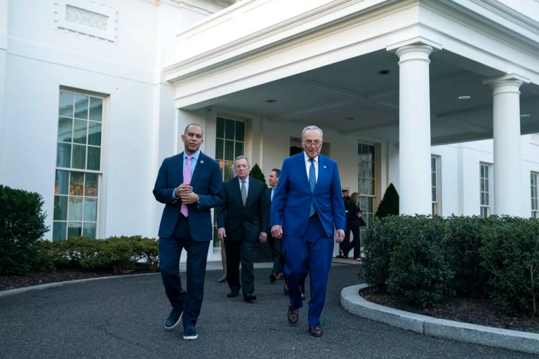 WATCH LIVE: Schumer and Jeffries hold joint press briefing after Biden drops out