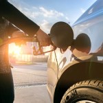 Gas prices: Drop 17 cents per gallon in one week as decreases at the pumps continue