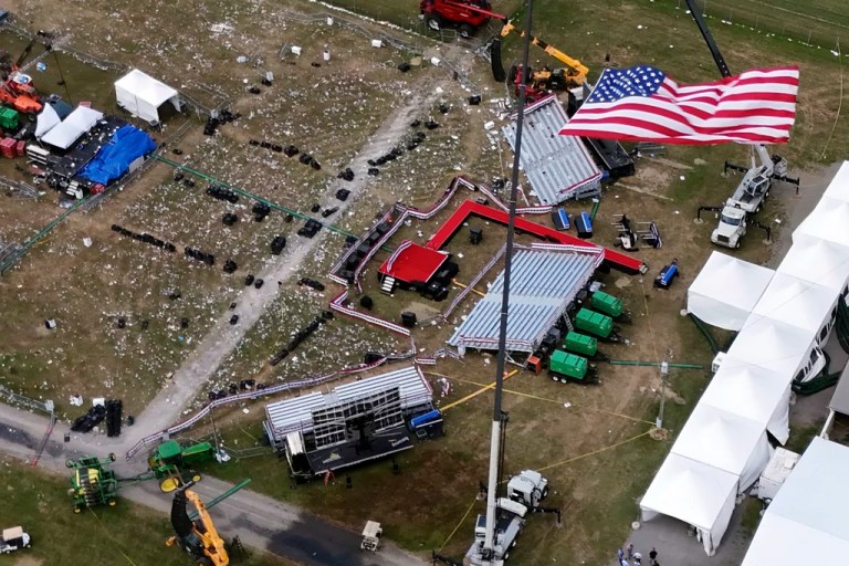 Secret Service view of shooter may have been obstructed by trees and slanted roof