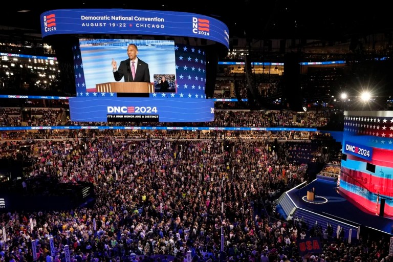 Lawmakers and advocates ask DNC to showcase Palestinian American speaker: ‘It is only fair’